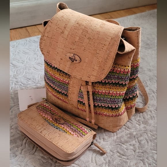 Vegan leather cork and raphia wallet - Picture 15 of 15